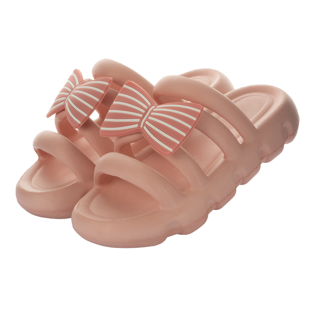 دمپایی؛ راحت‌ترین انتخاب برای خانه و بیرون